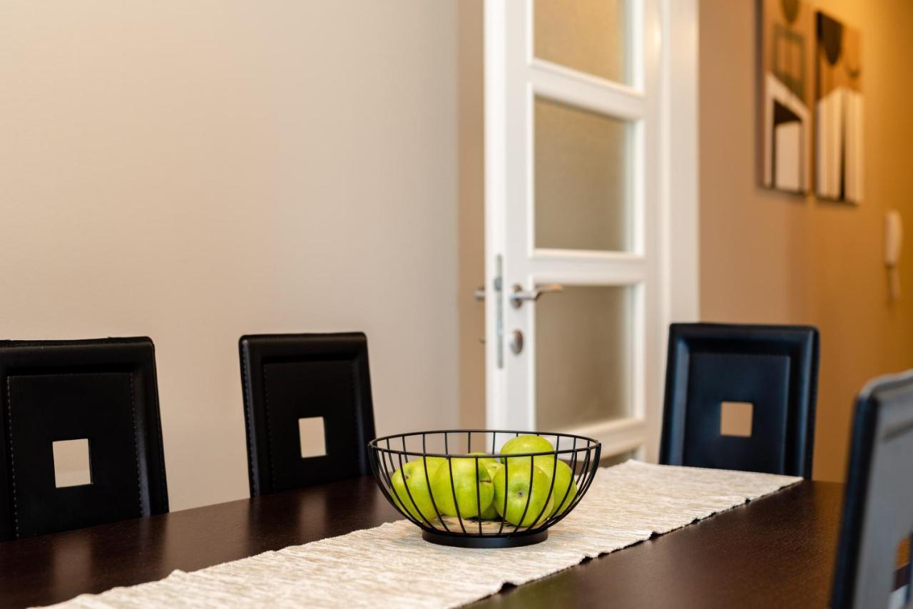 Apartment Cami -Stylish Apartment With A Beautiful Seaview Rabac Buitenkant foto